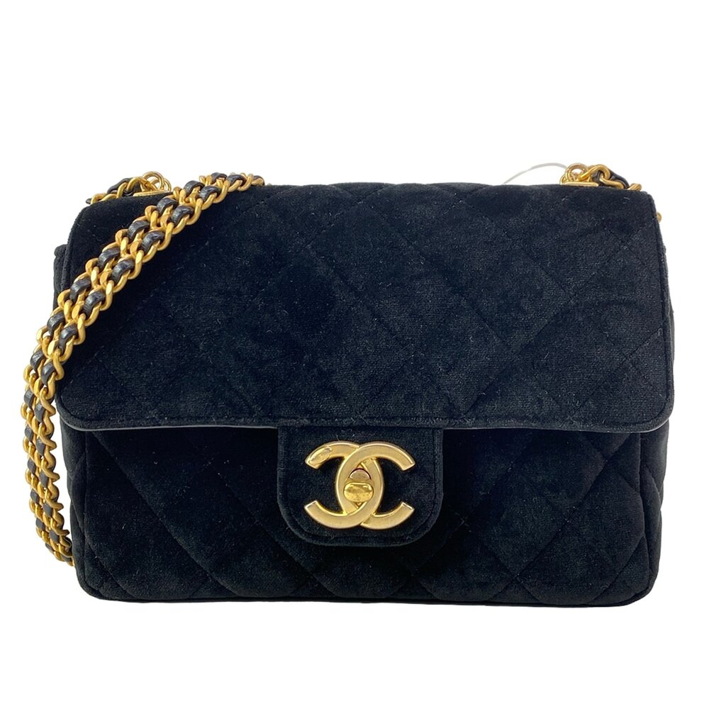 Chanel Mini Matelasse Shoulder Bag AS3442
